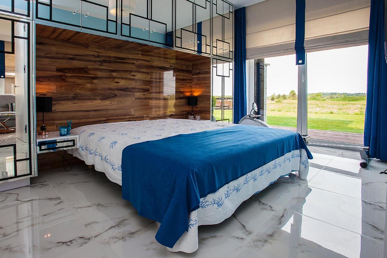 Golf Apartament W Sobieniach Sobienie Jeziory Экстерьер фото